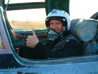 Dr. med. Christian Laubender vor dem Flug mit einem MIG 25